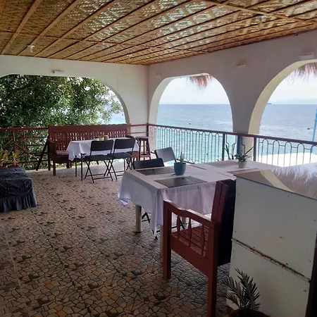 Seascape Hotel